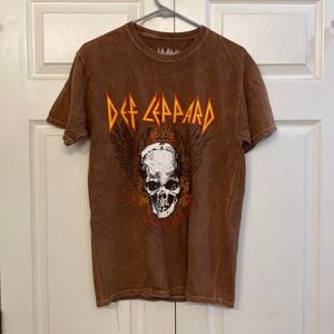 Def Leppard T Shirt size Medium